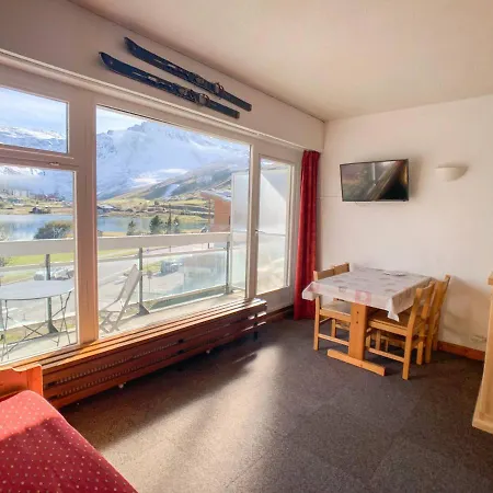 Lumineux Proche Pistes Et Commerces Avec Balcon - Fr-1-502-487 *