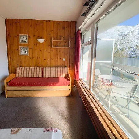 Lumineux Proche Pistes Et Commerces Avec Balcon - Fr-1-502-487 Tignes