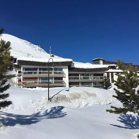Apartment Lumineux Proche Pistes Et Commerces Avec Balcon - Fr-1-502-487 *